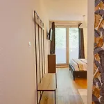 Le Brienne Centre Apartment *